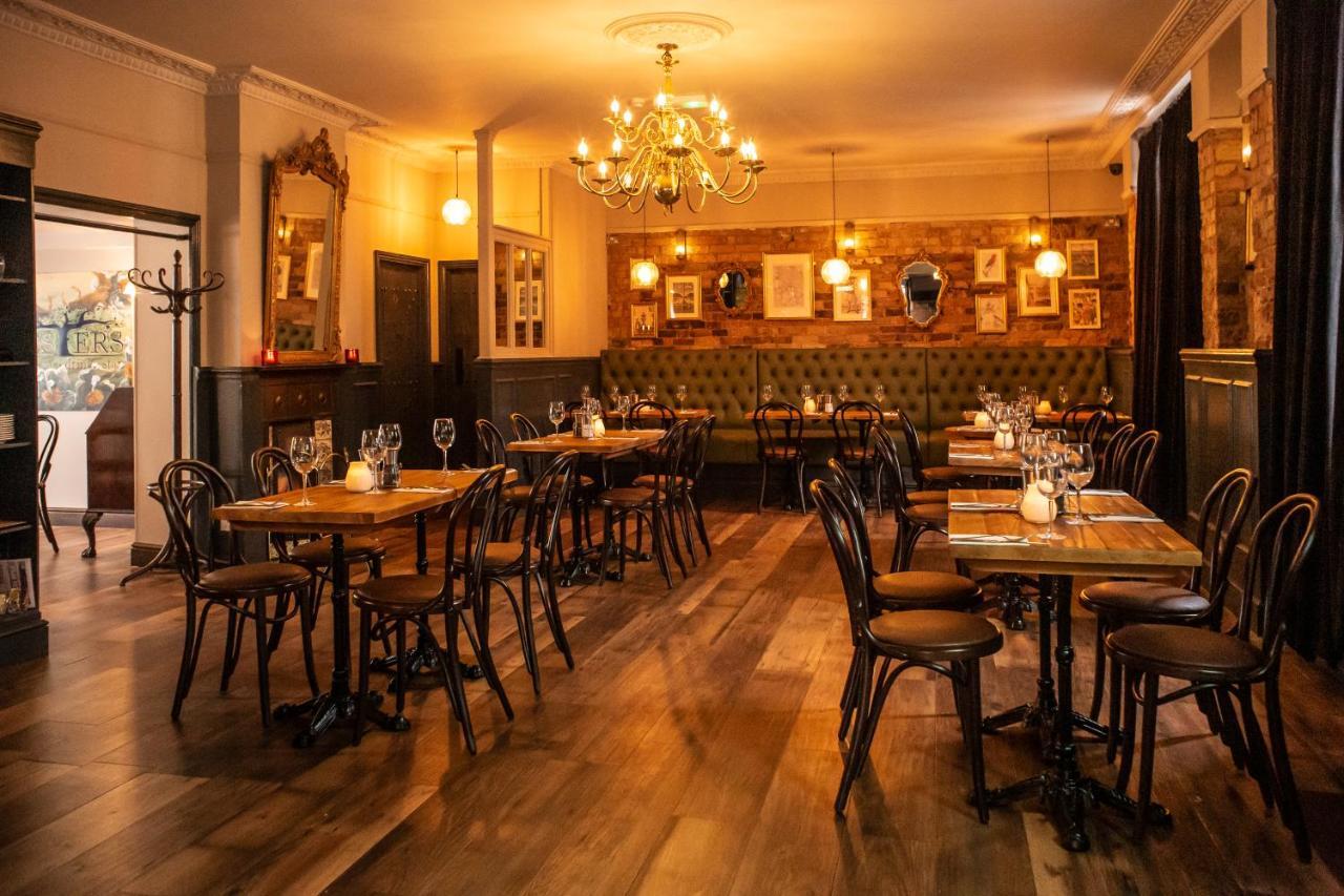 The Foresters Arms Kingston upon Thames  Exteriör bild